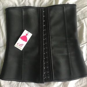 Waist trainer